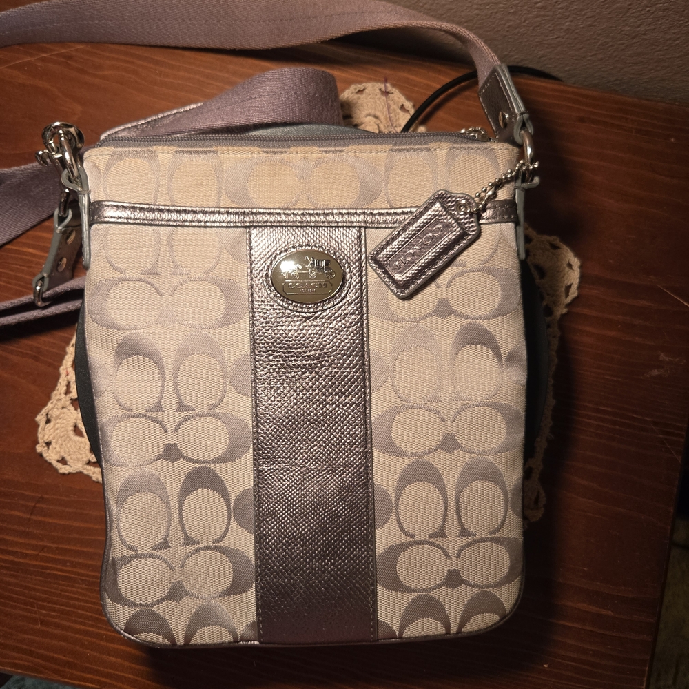 Vintage Coach Beige and Brown Crossbody Bag